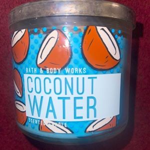 Bath & Body Works Candle